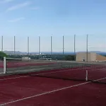 Climatise Dans Avec Piscine Et Tennis * 耶尔