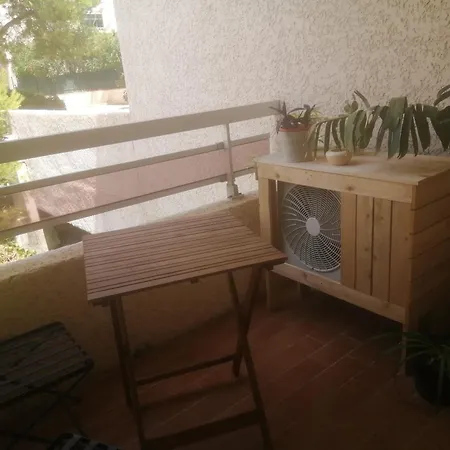 Climatisé Dans Résidence Avec Piscine Et Tennis *